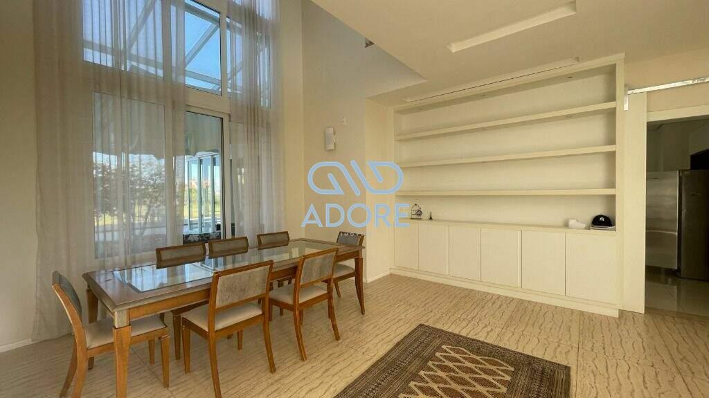 Casa de Condomínio à venda no Condomínio Terras de São José II : 