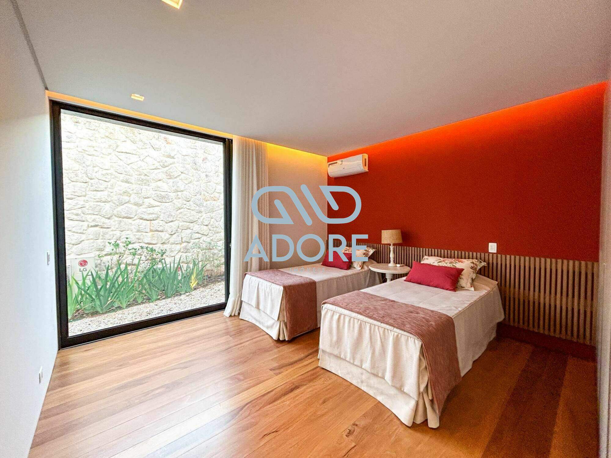 Casa de Condomínio à venda no Condomínio Terras de São José: 