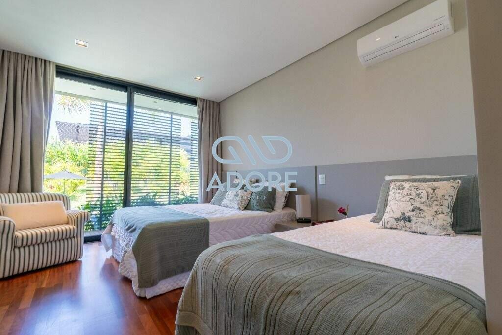 Casa de Condomínio à venda no Condomínio Terras de São José II : 