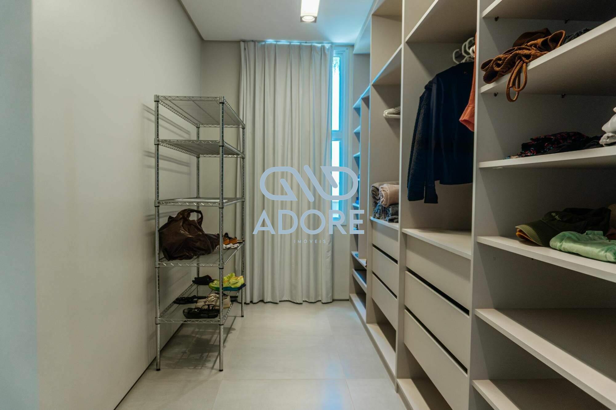 Casa de Condomínio à venda no Condomínio Terras de São José II : 