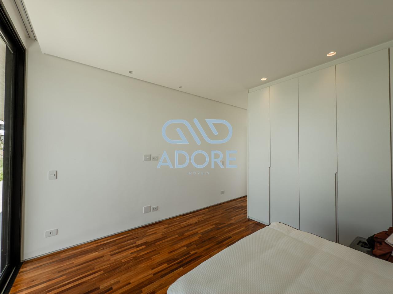 Casa de Condomínio à venda no Condomínio Terras de São José II : 