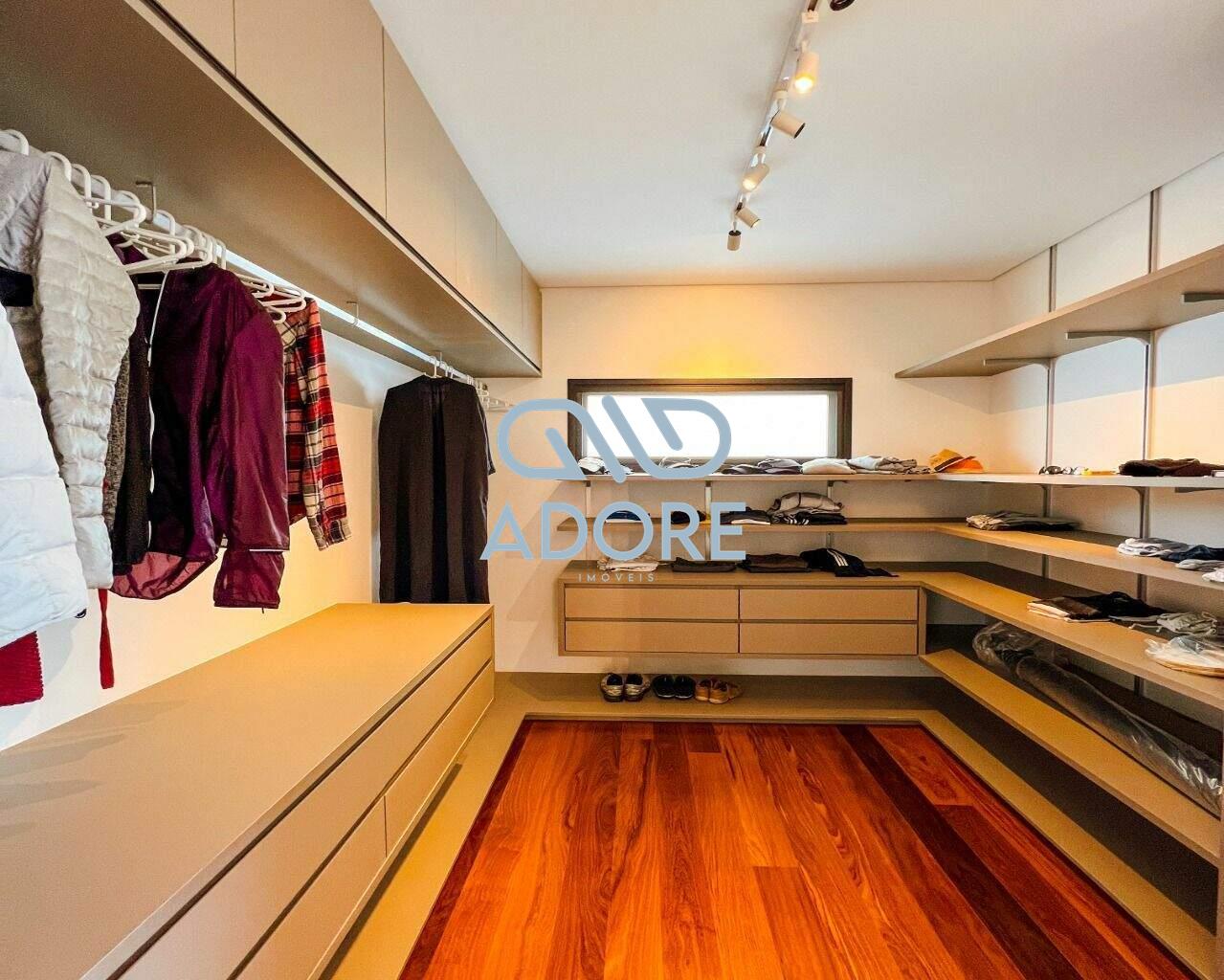 Casa de Condomínio à venda no Condomínio Terras de São José II : 