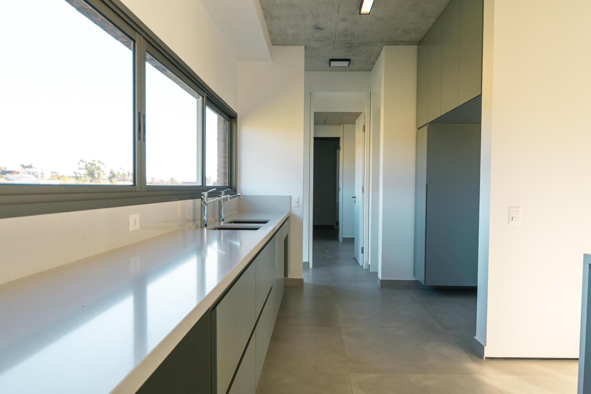 Casa de Condomínio à venda no Condomínio Terras de São José II : 