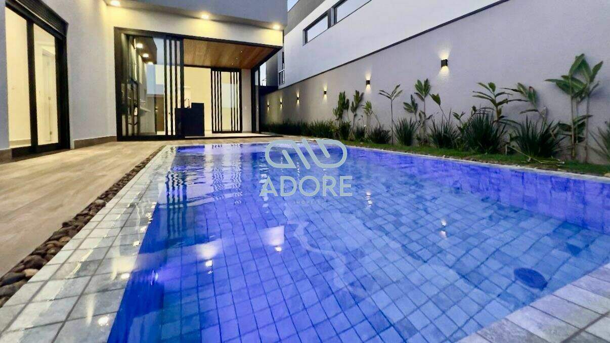 Casa de Condomínio à venda no Vila Martins: 