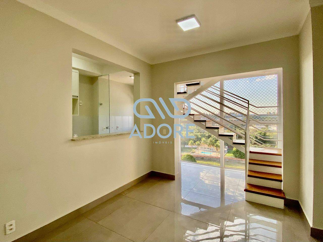 Apartamento à venda no Edifício Jardim dos Taperás: 