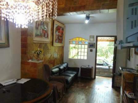 Casa à venda no Paraíso: 