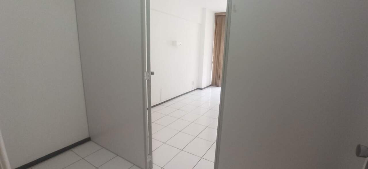 Sala à venda no Centro: 
