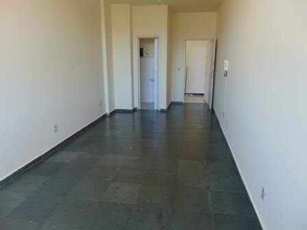 Sala para aluguel no Nova Suíça: 