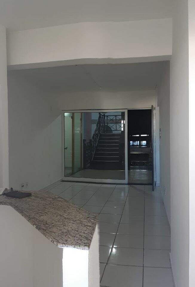 Sala à venda no Barro Preto: 
