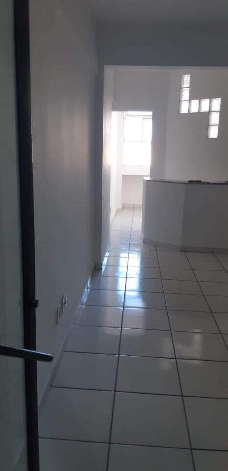 Sala à venda no Barro Preto: 