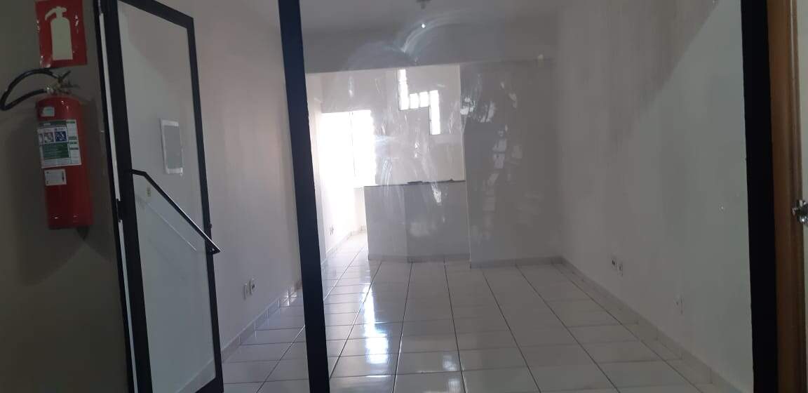 Sala à venda no Barro Preto: 