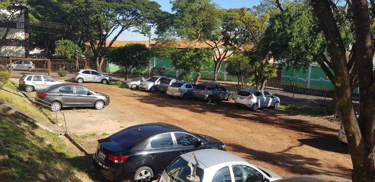 Apartamento à venda no Serrano: 
