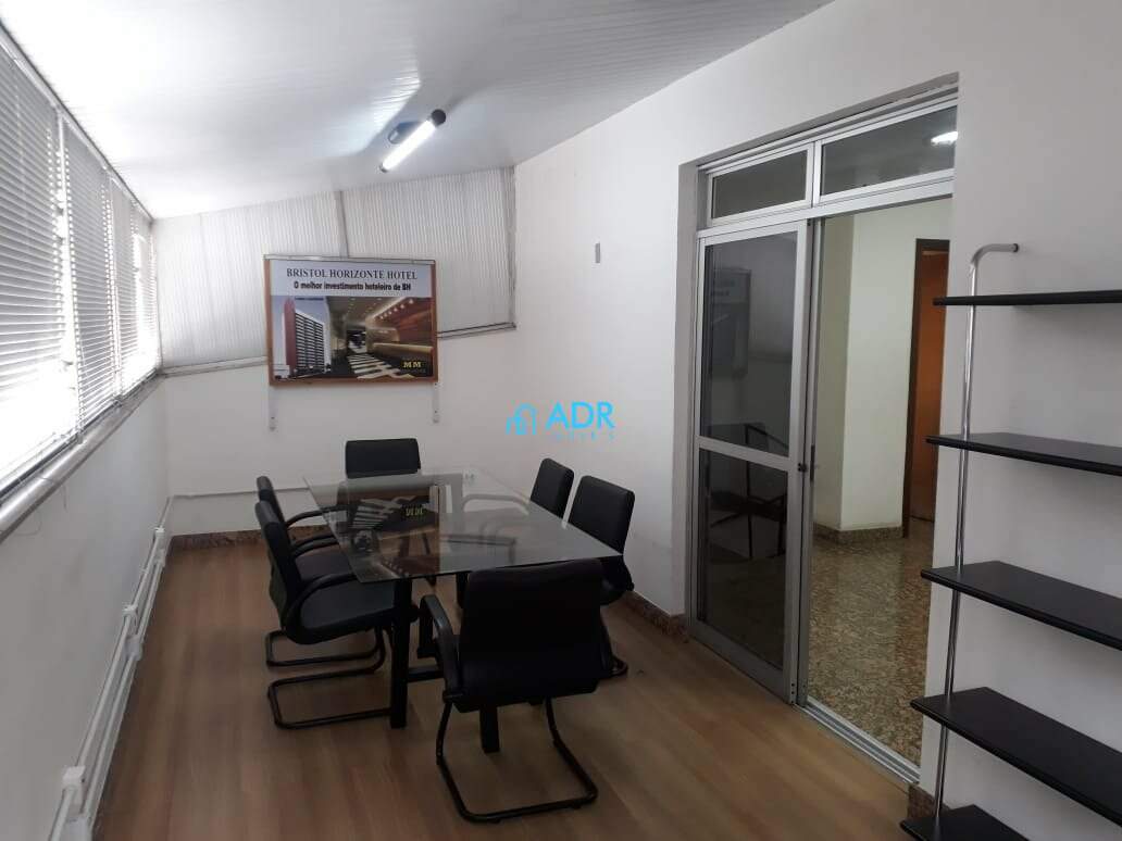 Sala à venda no Buritis: 