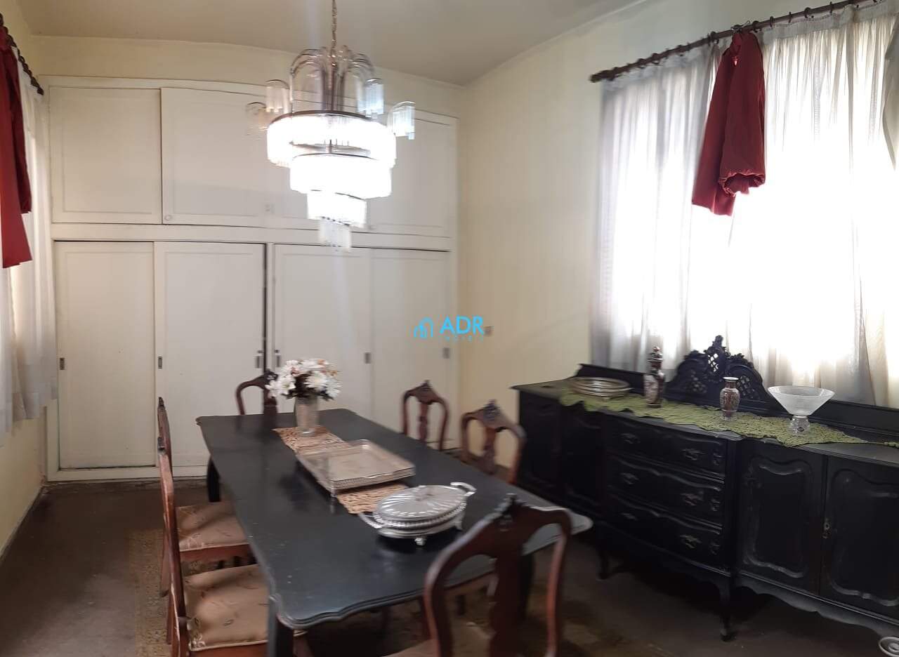 Casa à venda no Prado: 