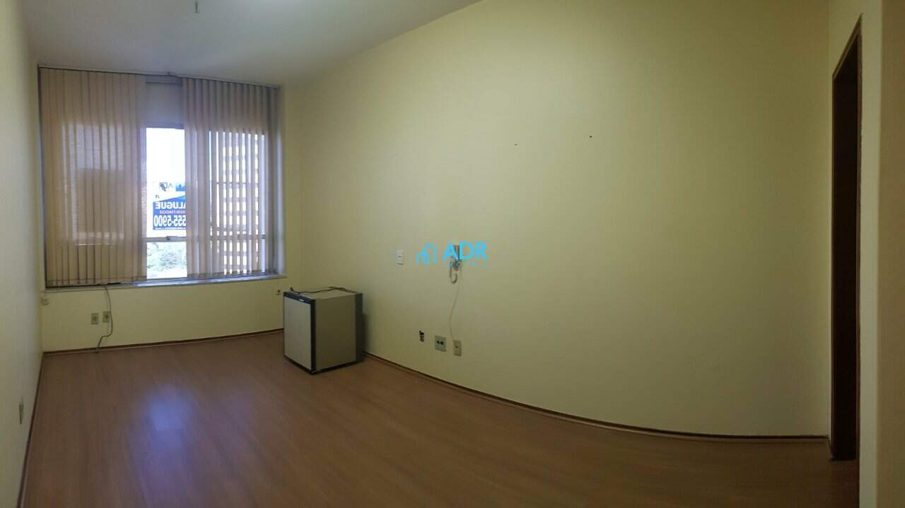 Sala à venda no Funcionários: 