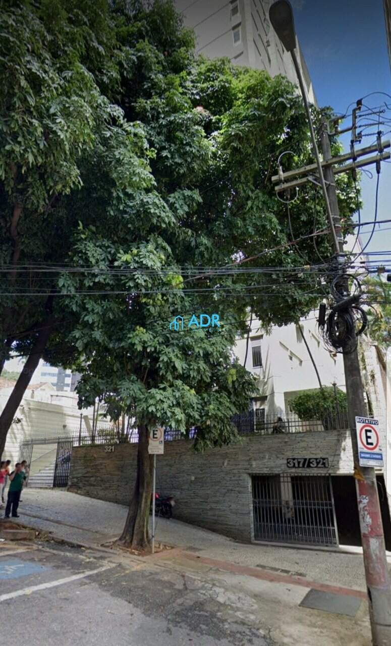 Sala à venda no Funcionários: 