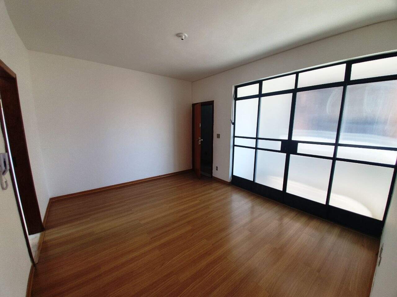 Apartamento à venda no PLANALTO: 