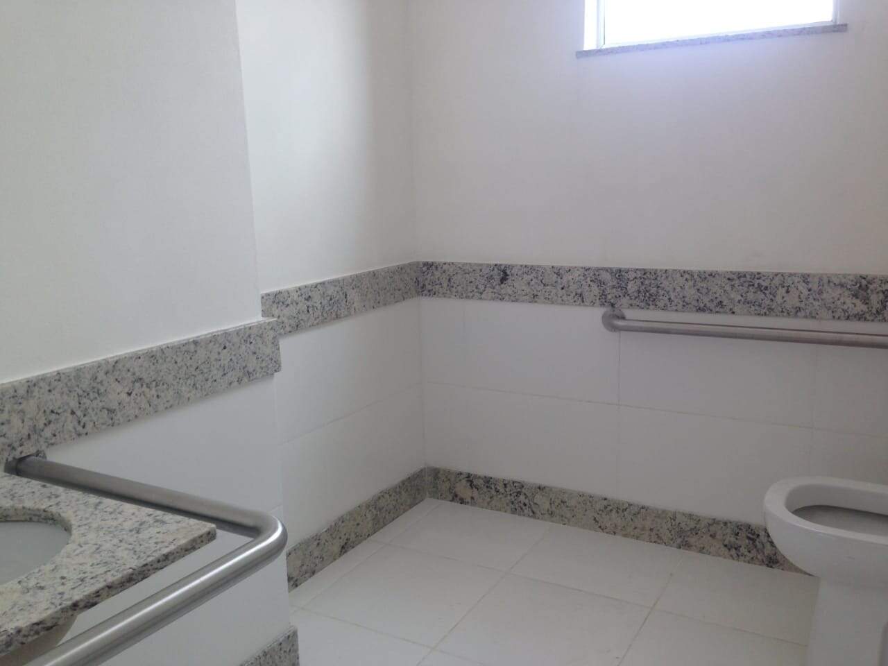 Andar à venda no Sion: 
