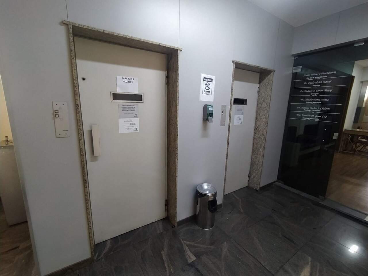 Sala à venda no SANTO AGOSTINHO: 
