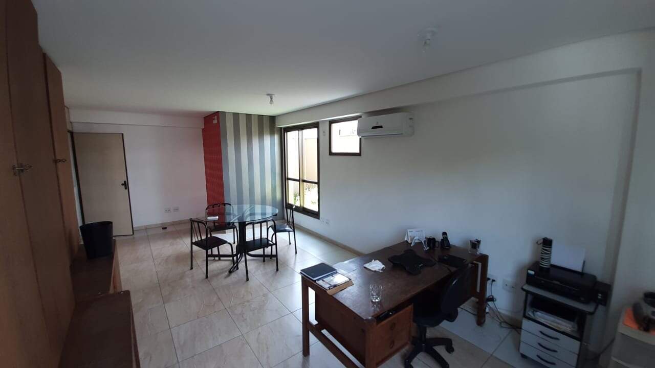 Sala à venda no São Lucas: 