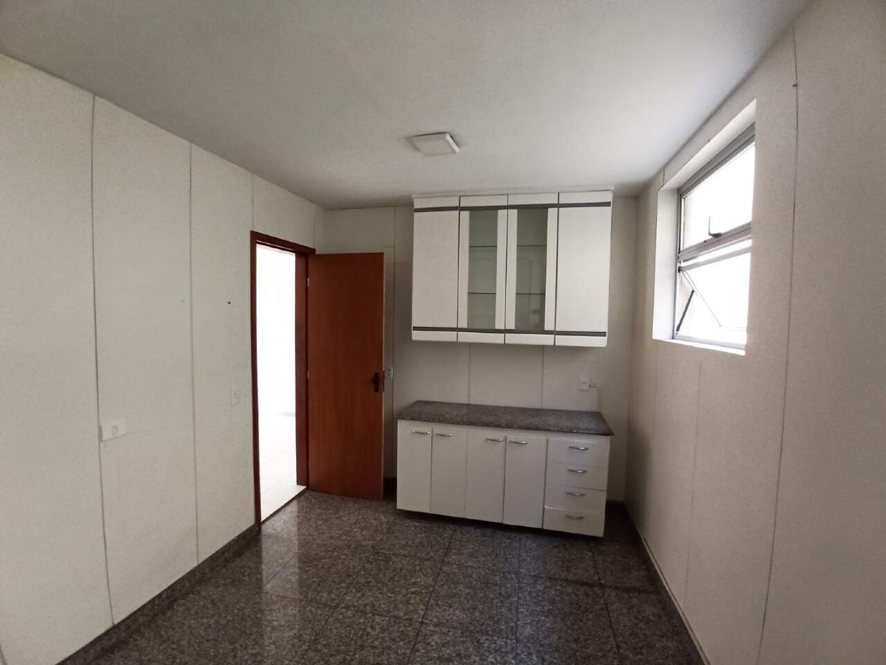Apartamento à venda no SILVEIRA: 
