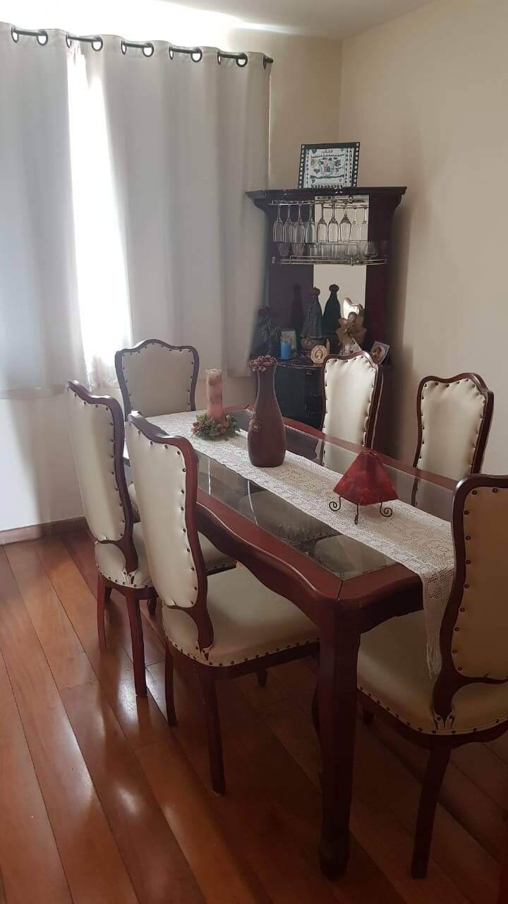 Apartamento à venda no Petrópolis: 