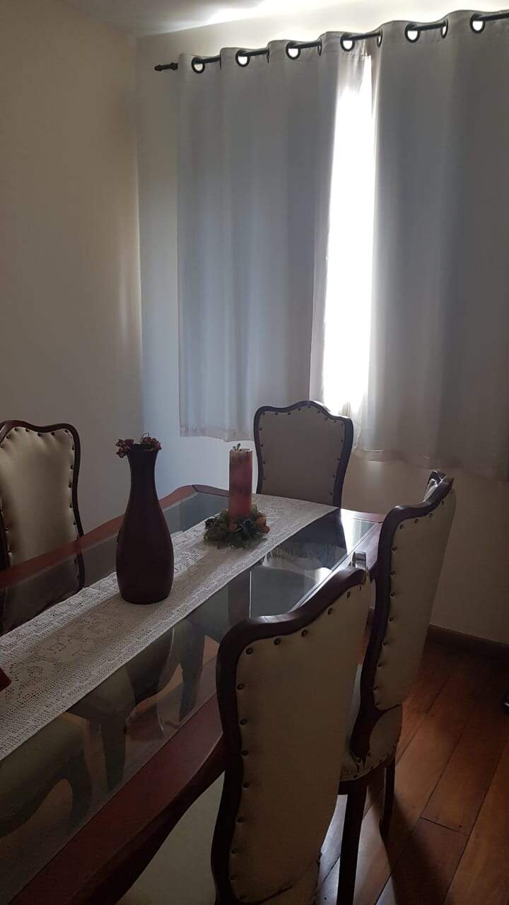 Apartamento à venda no Petrópolis: 