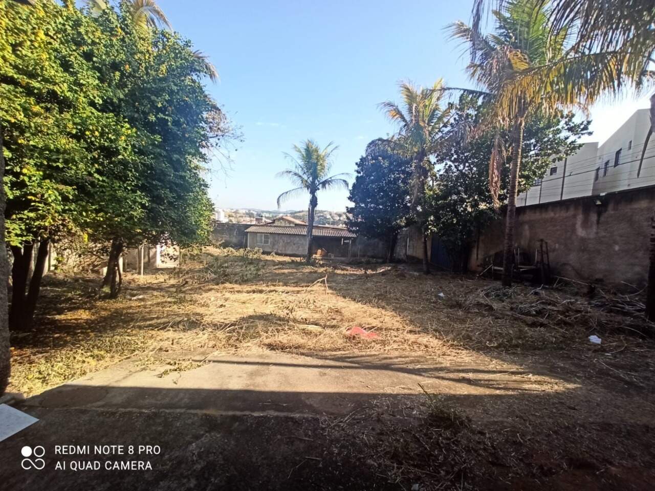Lote à venda no Serrano: 