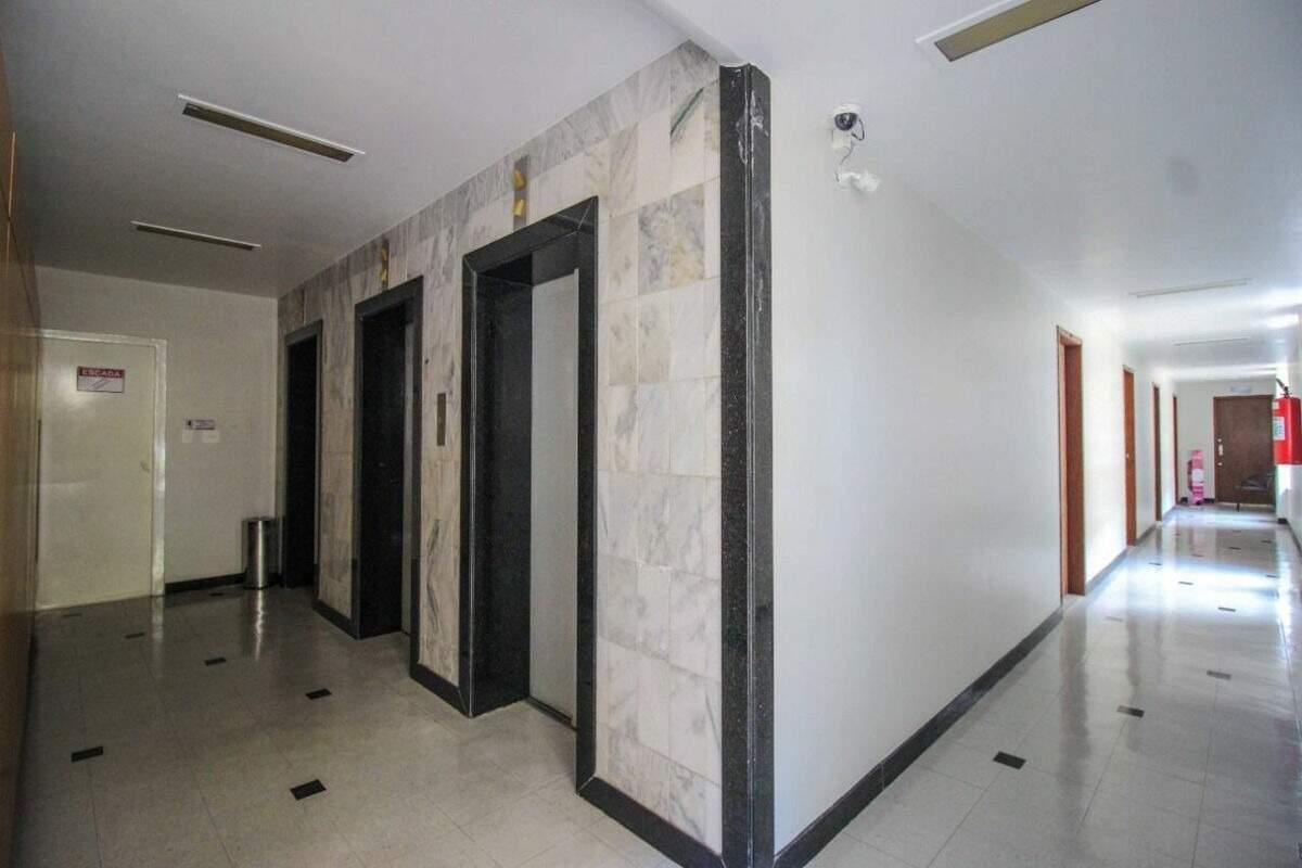 Sala à venda no Savassi: 
