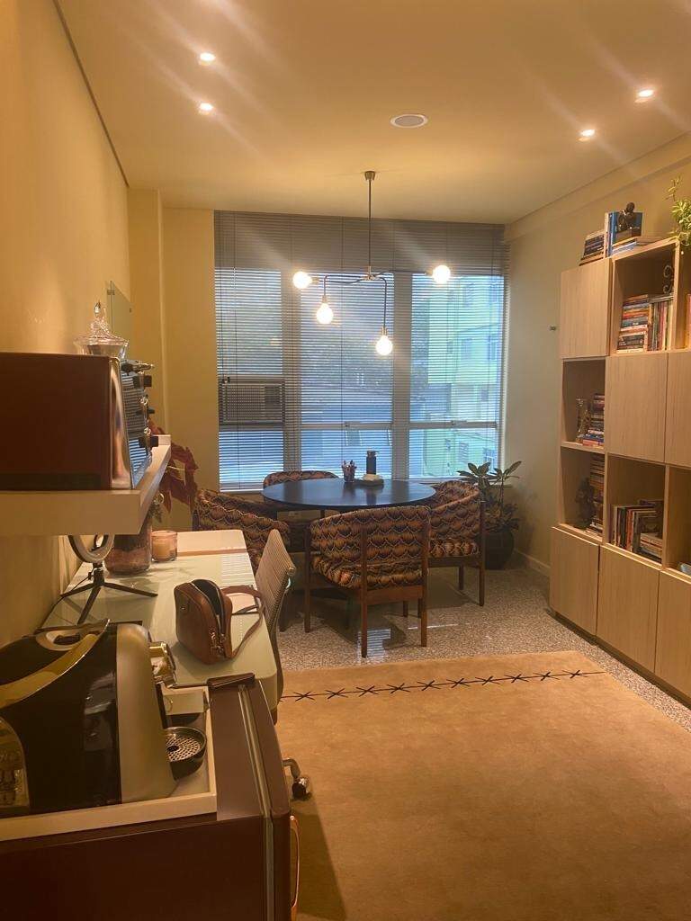 Sala à venda no Savassi: 
