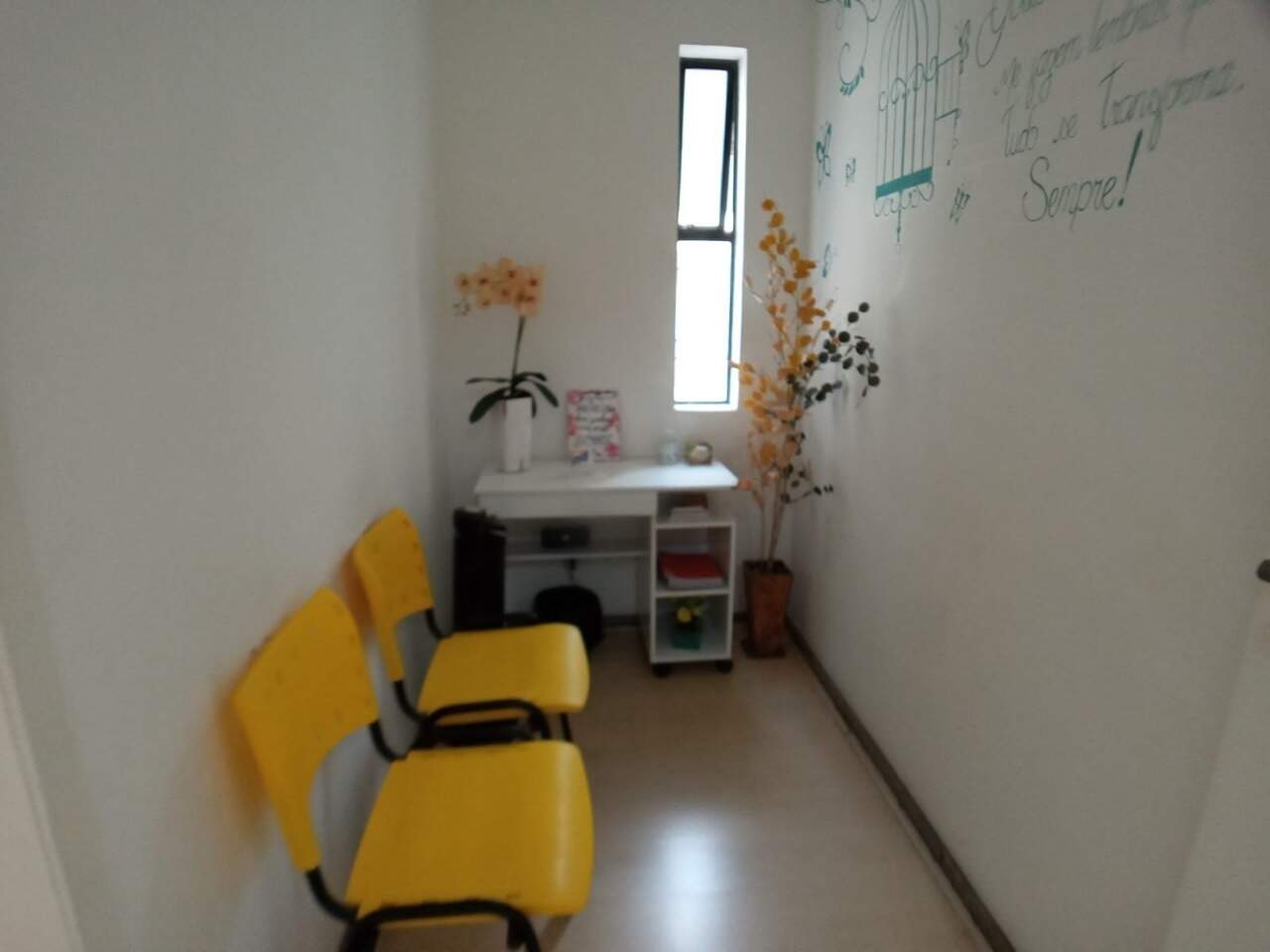 Sala à venda no Funcionários: 