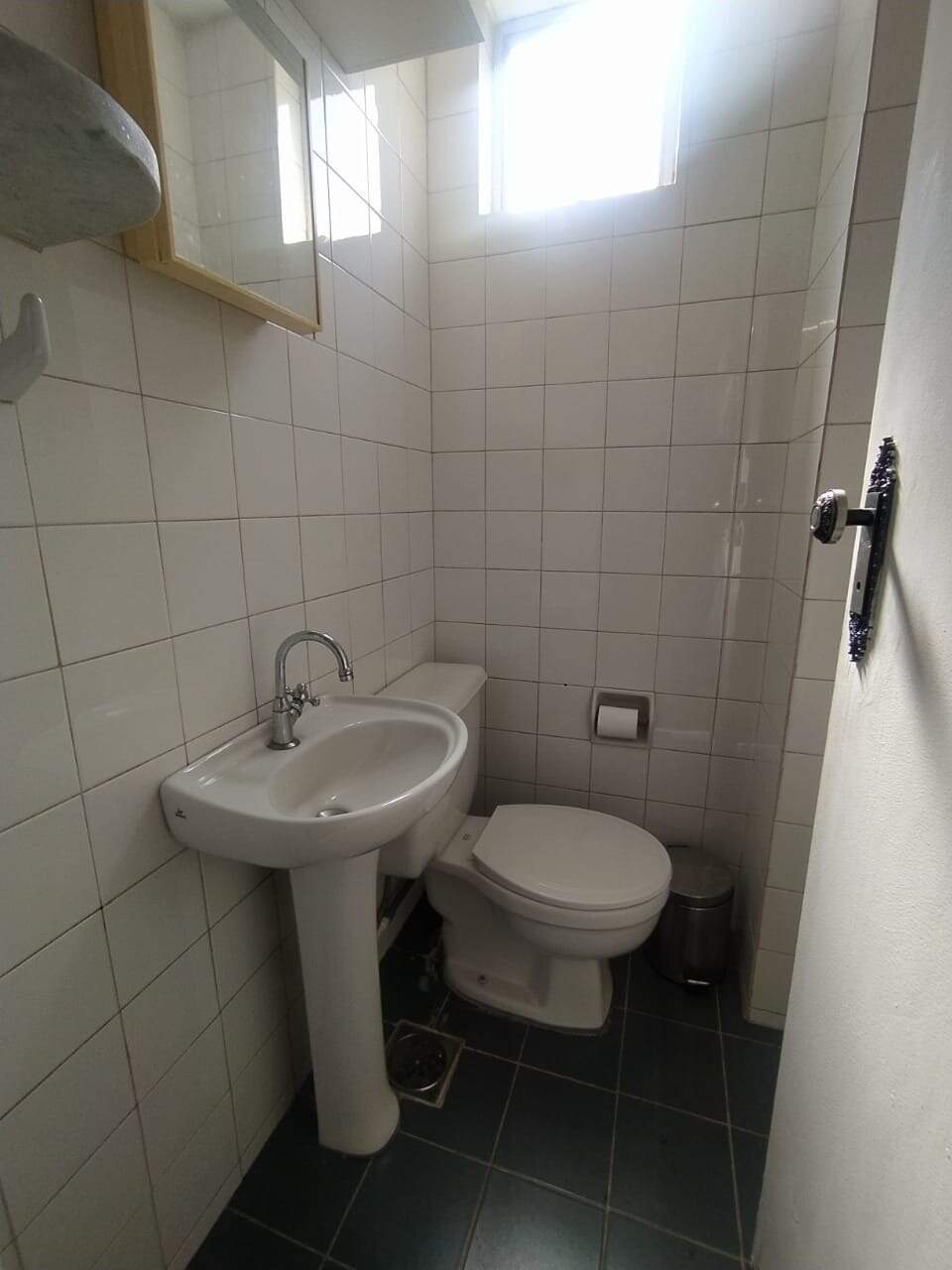 Sala à venda no SANTO AGOSTINHO: 