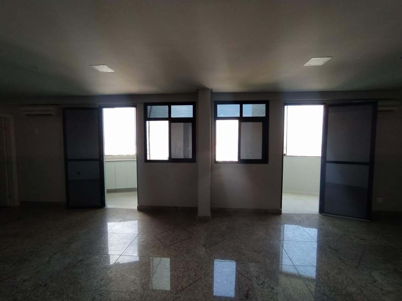 Sala à venda no Estoril: 