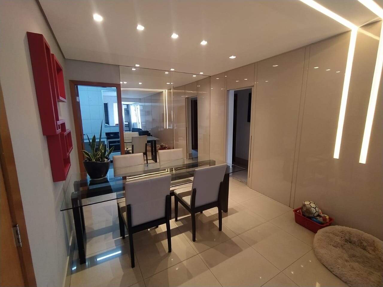 Apartamento com área privativa à venda no Calafate: 
