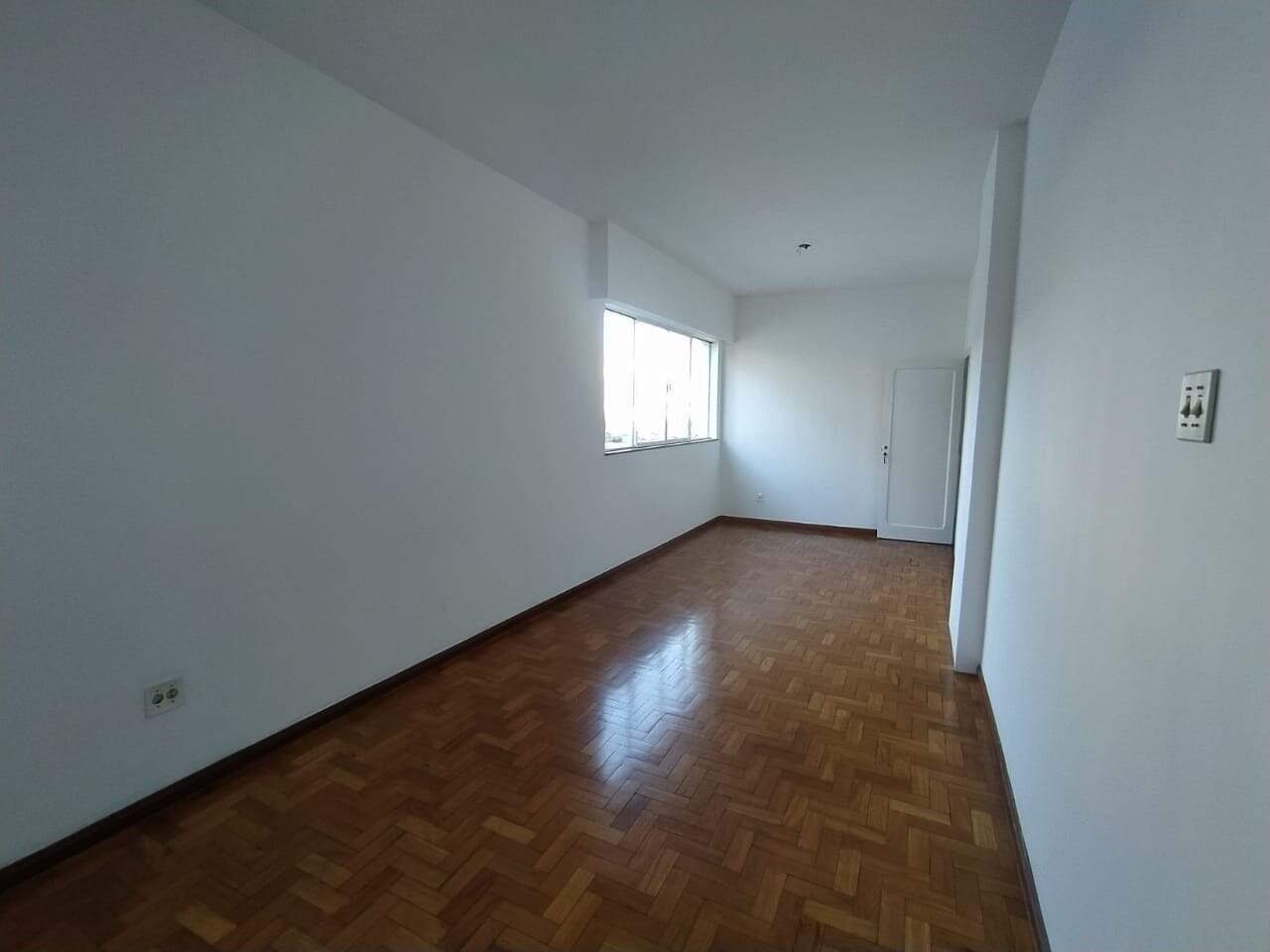 Apartamento à venda no Prado: 