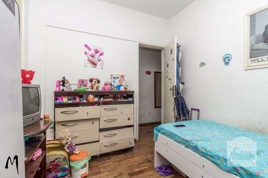 Apartamento à venda no Jardim América: 