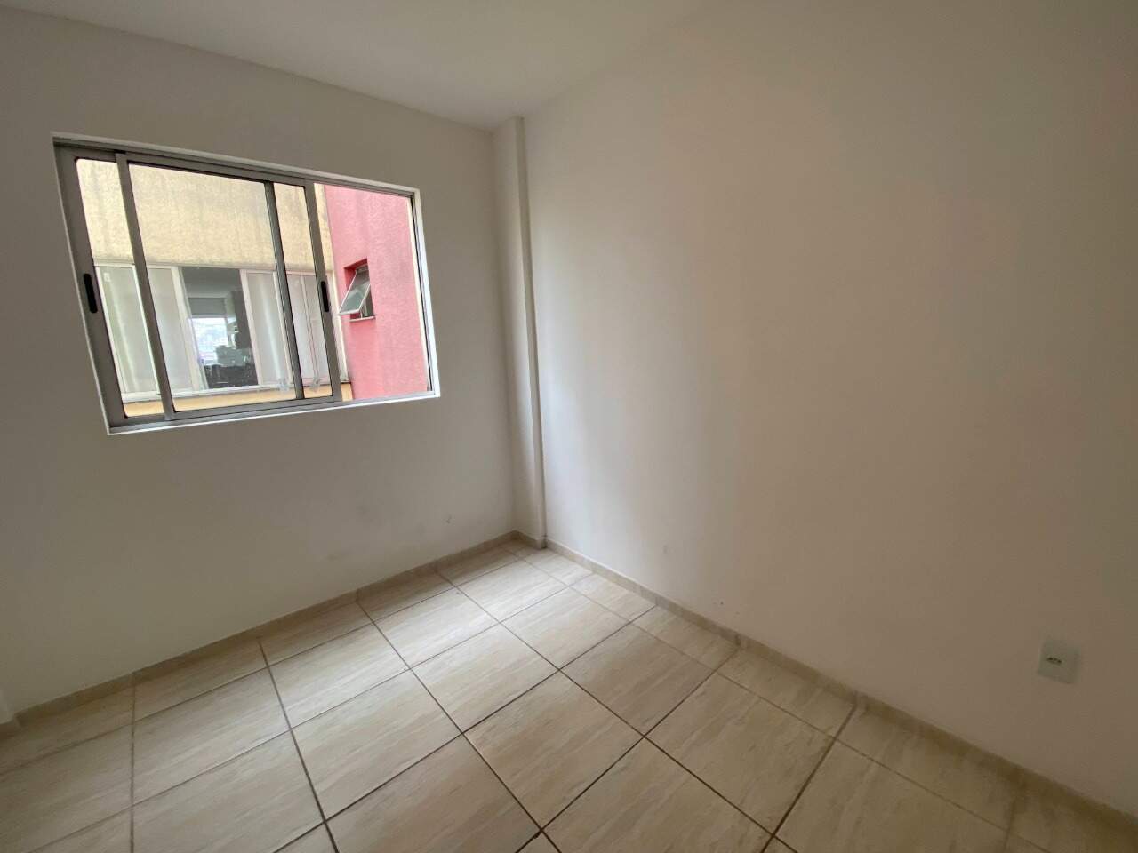 Apartamento à venda no Distrito Industrial de Ibirité: 