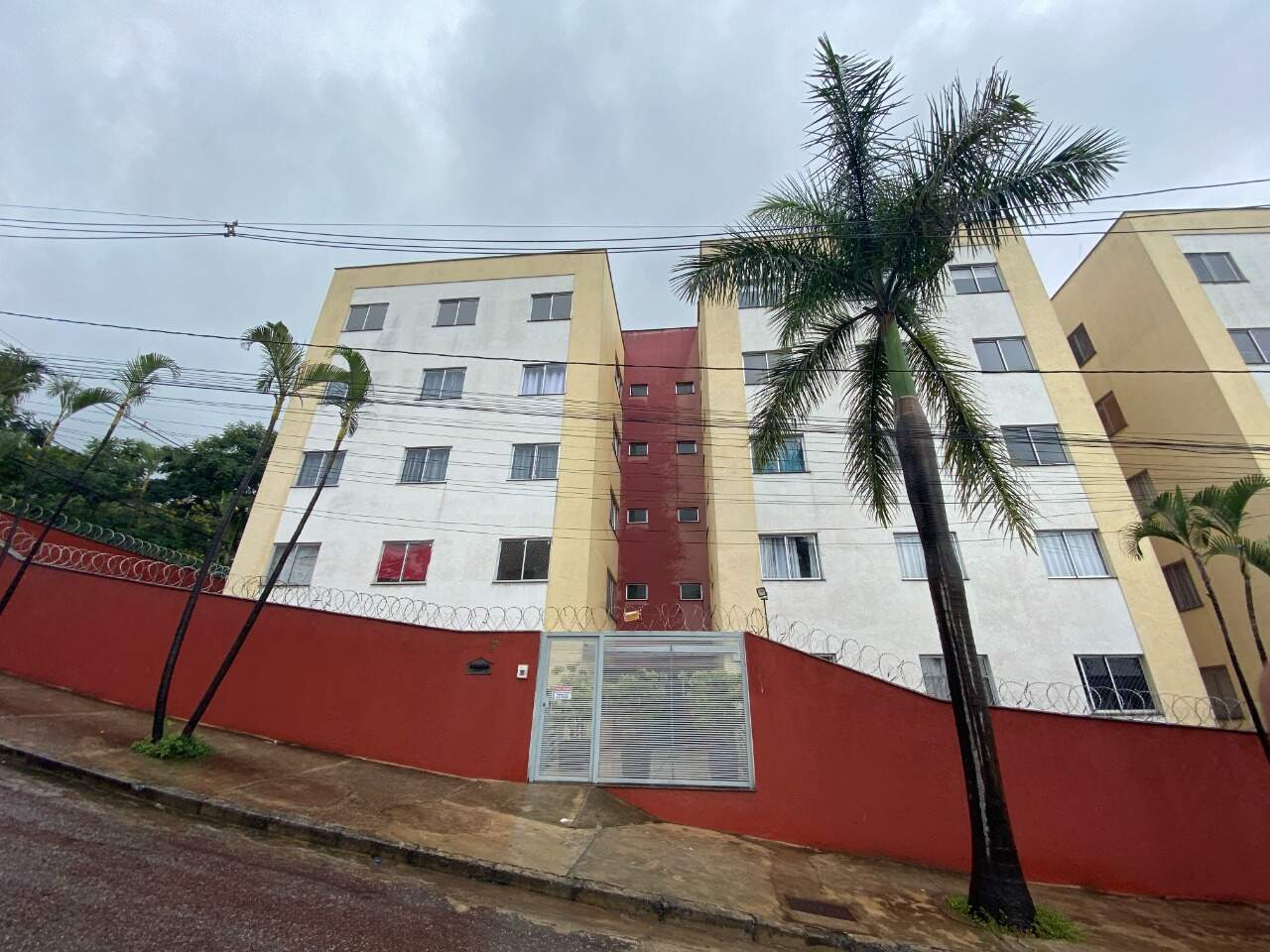 Apartamento à venda no Distrito Industrial de Ibirité: 