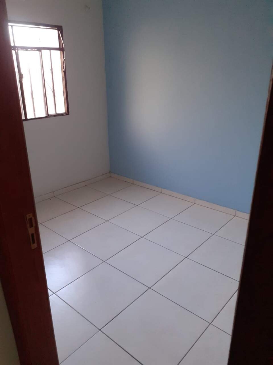 Casa geminada à venda no Novo Glória: 