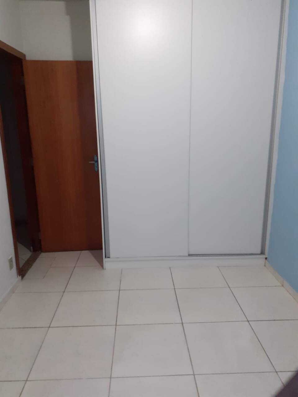 Casa geminada à venda no Novo Glória: 