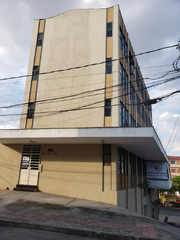 Sala para aluguel no Nova Suíssa: 