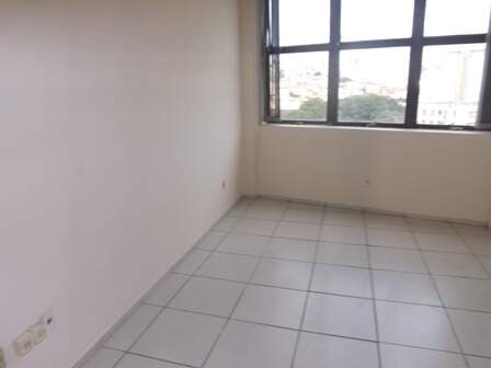 Sala para aluguel no Nova Suíça: 
