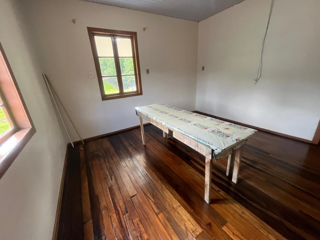 Casa para aluguel no Dalbérgia: 