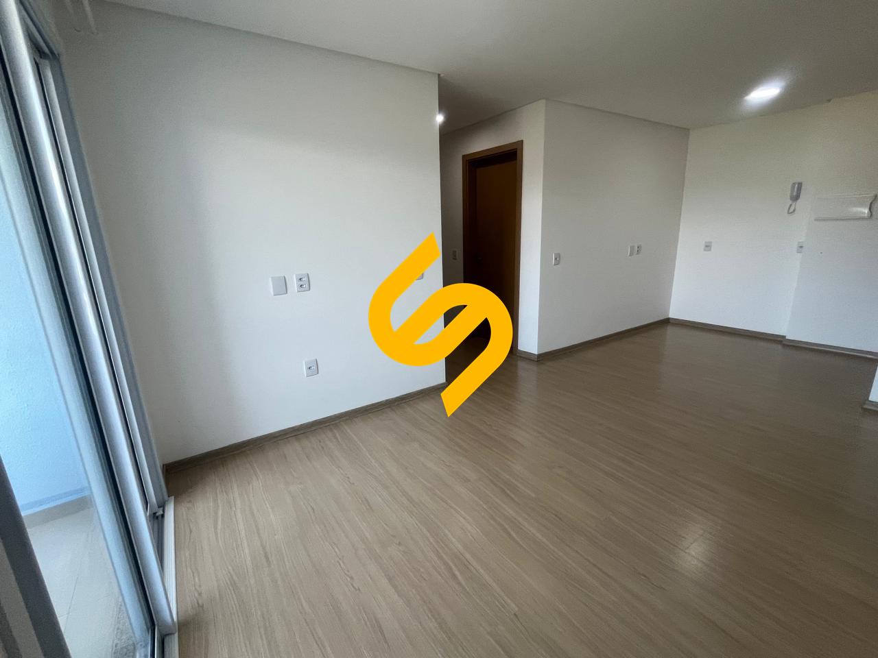 Apartamento para aluguel no Centro: 