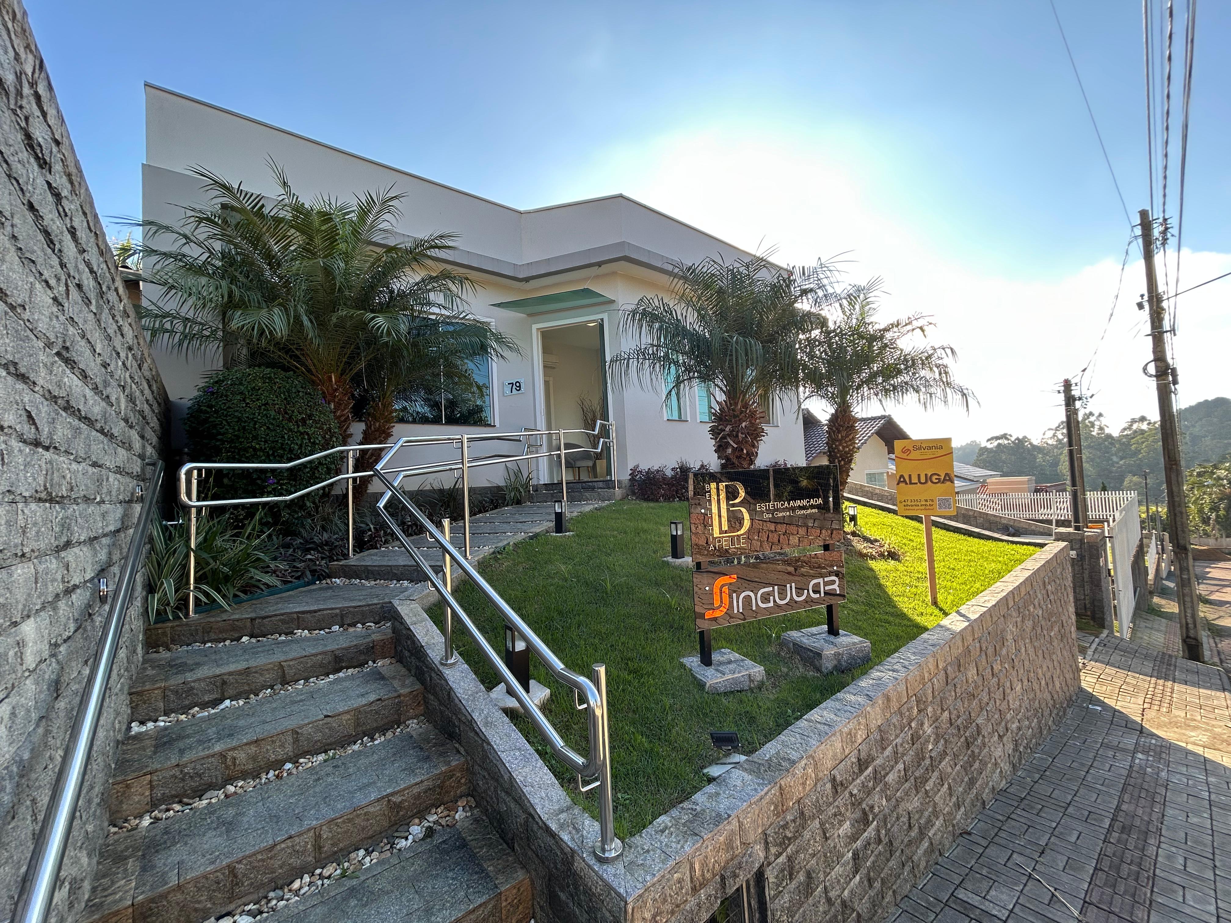 Comercial para aluguel no Dalbérgia: 