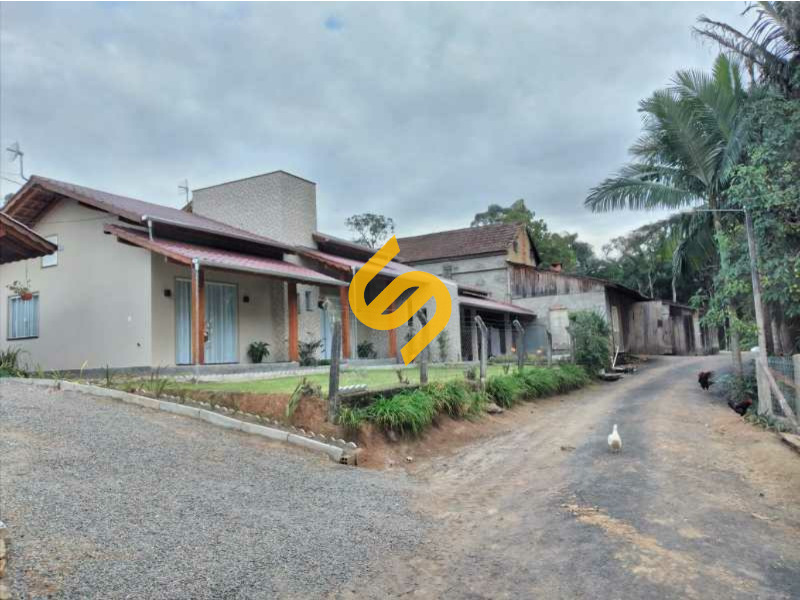 Área Rural à venda no Caminho Pinhal: 