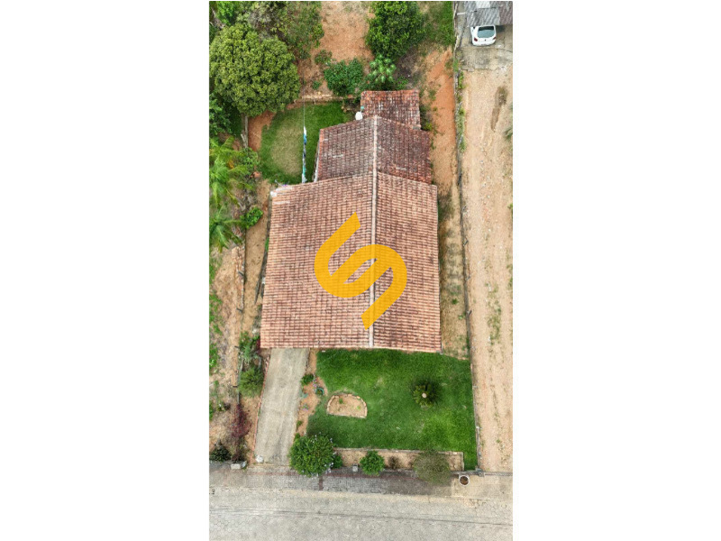 Casa à venda no Centro: 