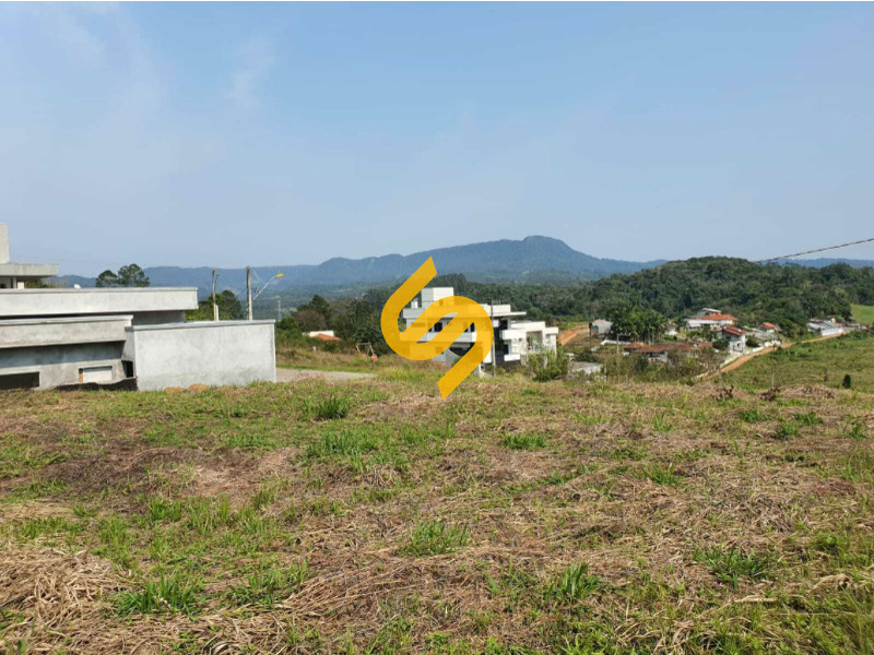 Terreno Urbano à venda no Centro: 