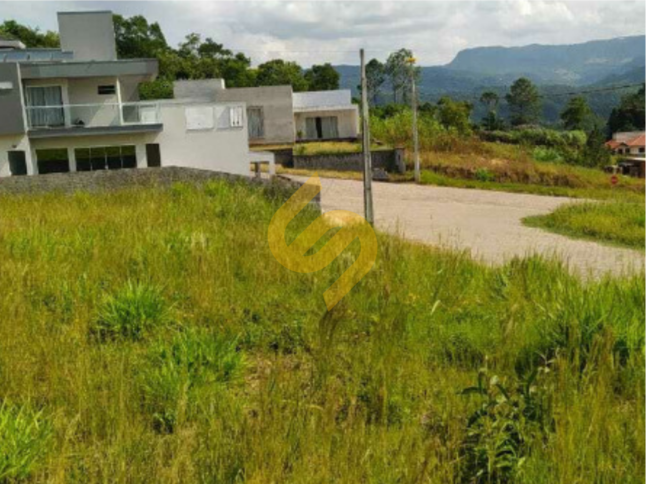 Terreno Urbano à venda no Centro: 