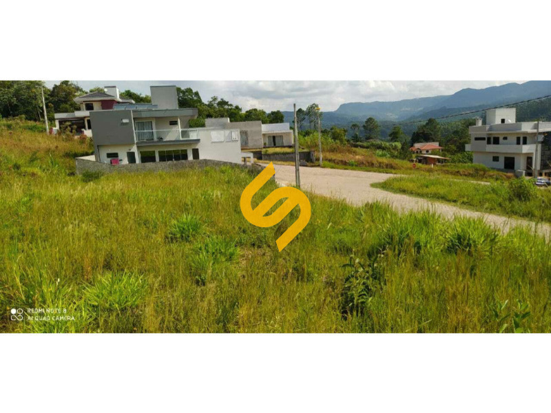 Terreno Urbano à venda no Centro: 